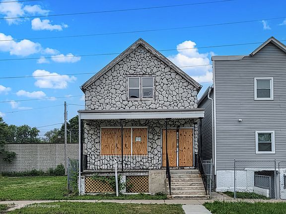 2nd image of 5538 S Perry Ave