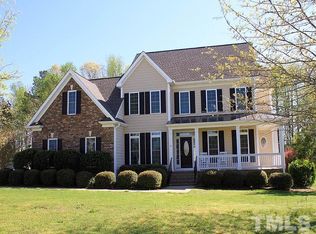 35 Live Oak Dr, Louisburg, NC 27549