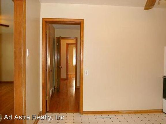 5th image of 12309 E 47th Ter S