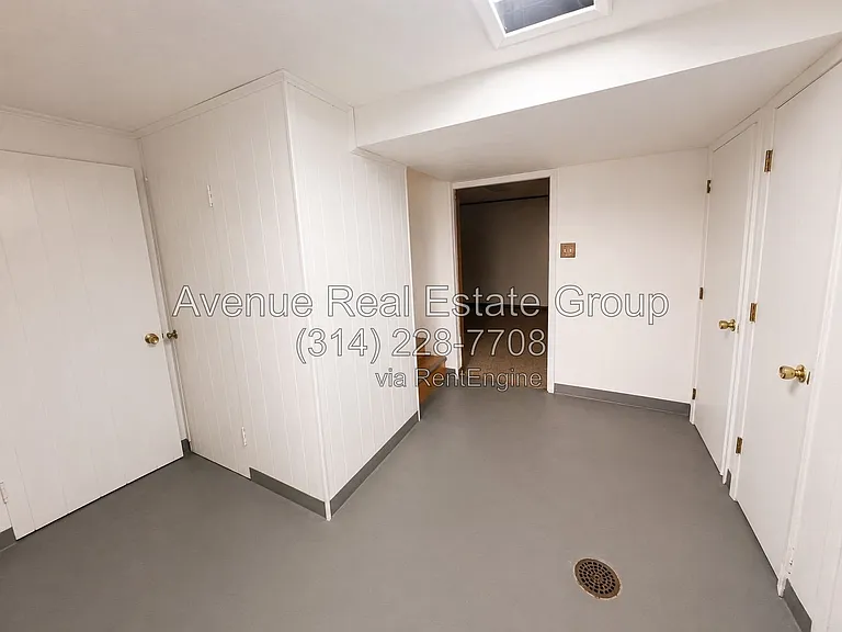12163 Cheryl Ct — Photo 17