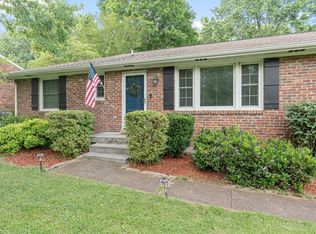 520 Rochelle Dr, Nashville, TN 37220