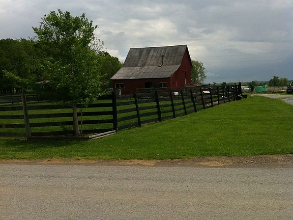barn & corral