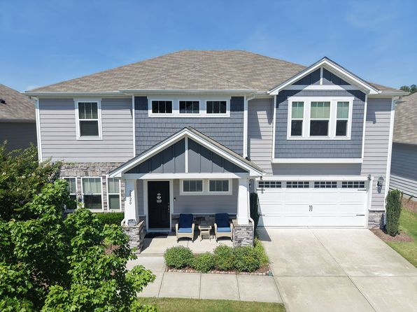 2520 Elm Grant Dr, New Hill, NC 27562