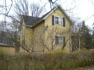 203 Ward Rd, North Tonawanda, NY 14120