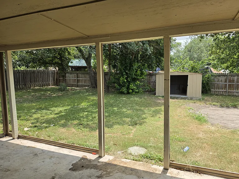 13714 Landmark Hl — Photo 12