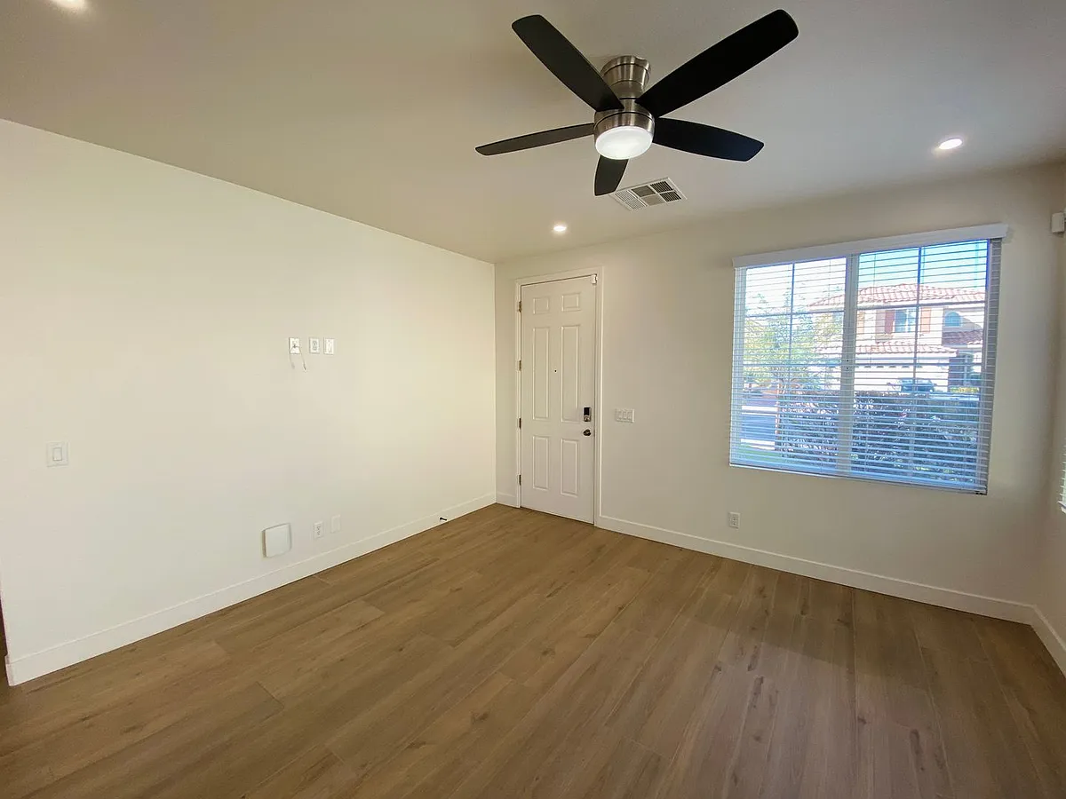 Building Photo - 8794 Timber Mesa St