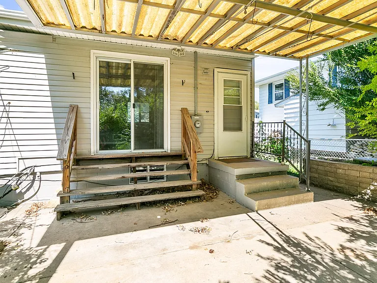 7517 Spring St — Photo 27
