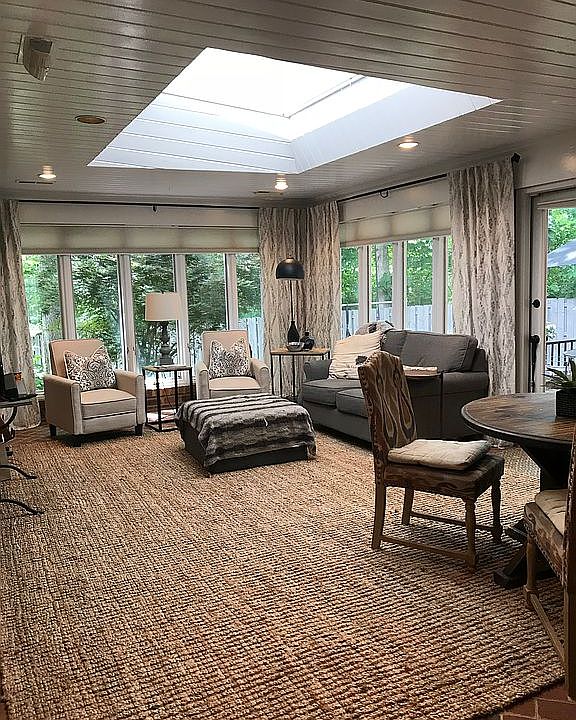 1st image of 1021 Heritage Square Ct