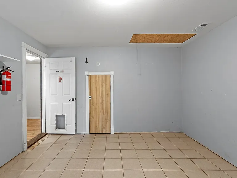 14428 E Wellesley Ave — Photo 16