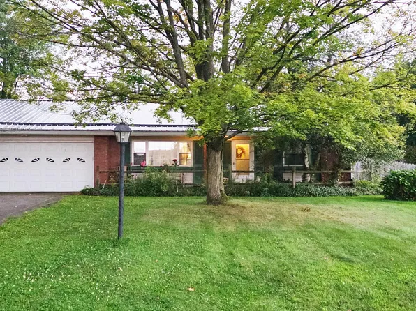 1045 Becky Dr, Mansfield, OH 44905