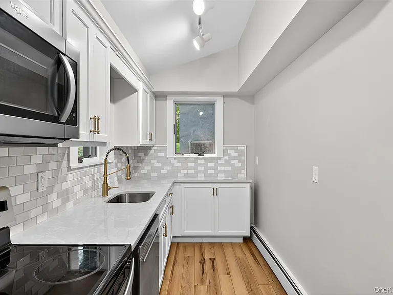 91 Sleepy Valley Rd — Photo 11