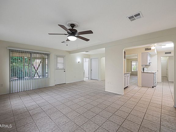3rd image of 19625 N Sombrero Cir