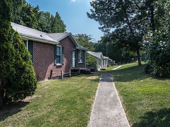 2nd image of 407 Needlewood Dr