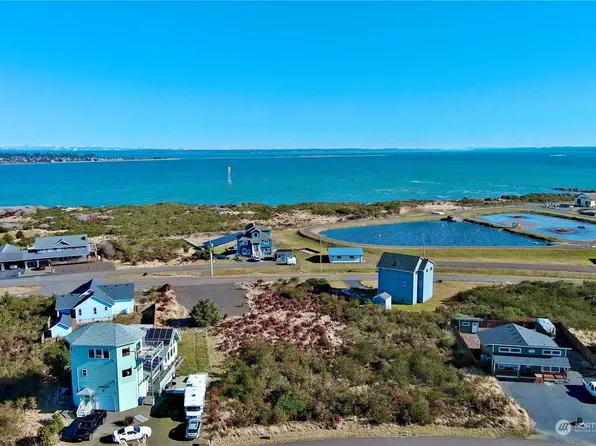 1414 Storm King Avenue, Ocean Shores, WA 98569