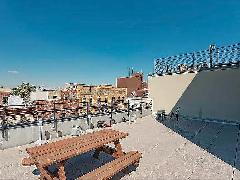 286 Stanhope St #4B — Photo 7