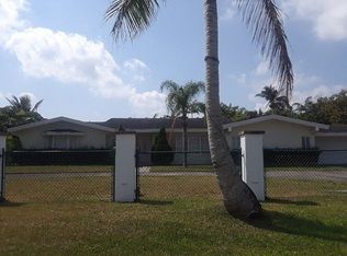 16600 SW 199th St, Miami, FL 33187