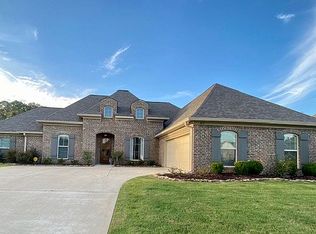 475 Edgewood Xing, Brandon, MS 39042