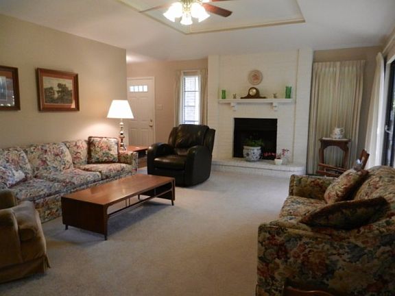 4th image of 3599 Briar Creek Dr