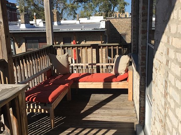 2nd image of 3048 N Ashland Ave APT 3R