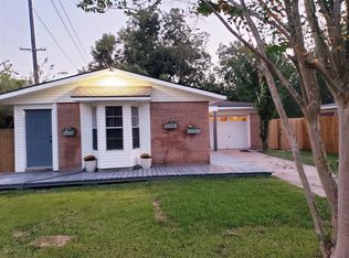 7801 Burgess Rd, Hitchcock, TX 77563