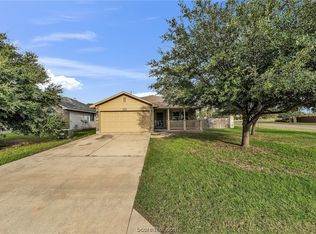 5112 Sagewood Dr, College Station, TX 77845