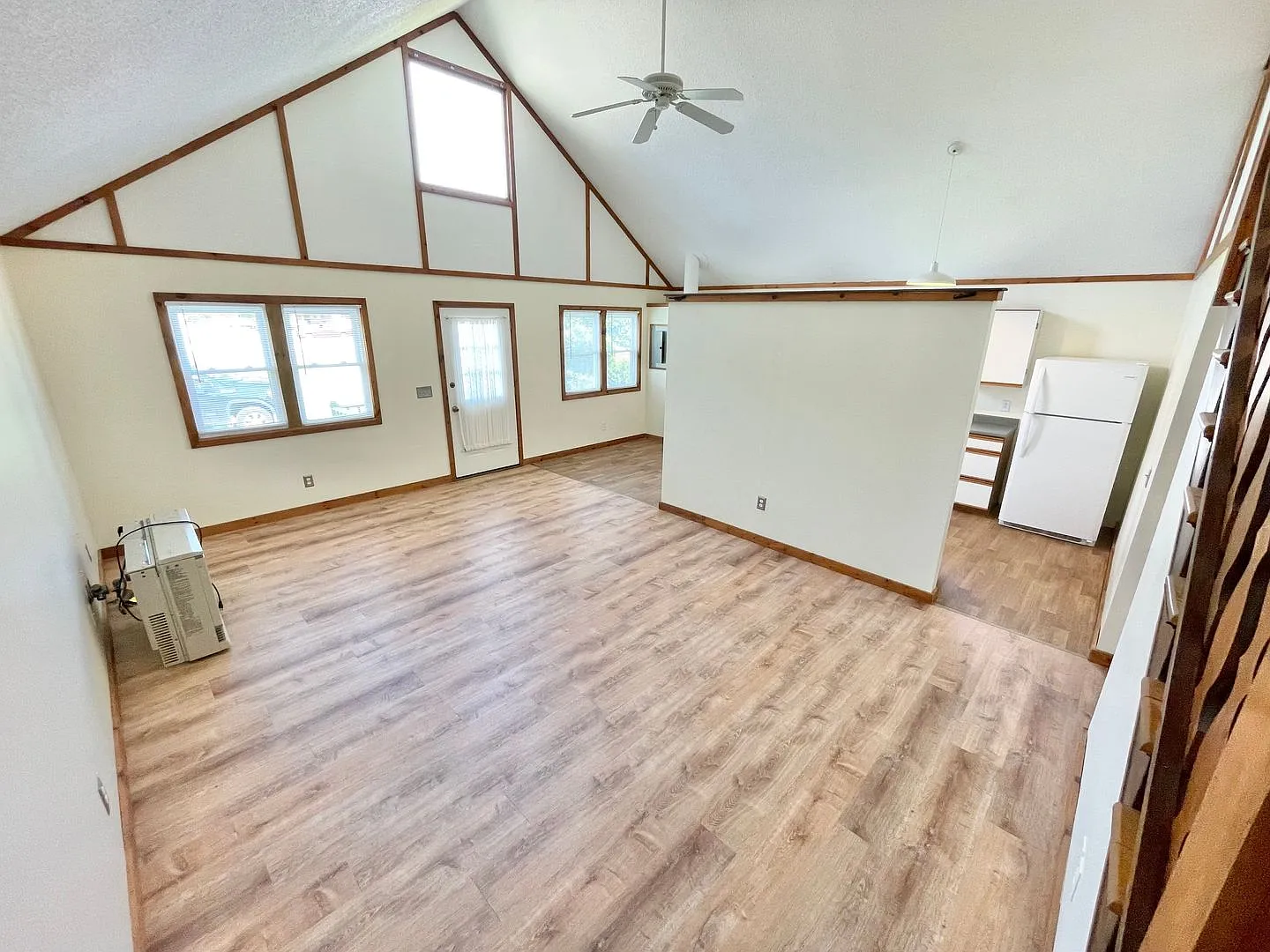 3723 Shelburne Rd — Photo 2
