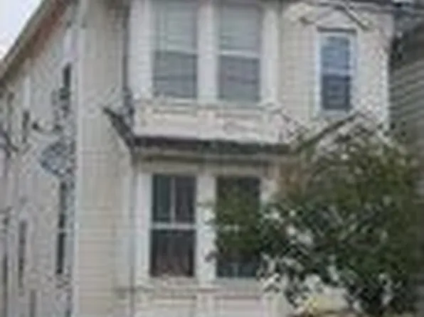 53 Remsen Ave, New Brunswick, NJ 08901