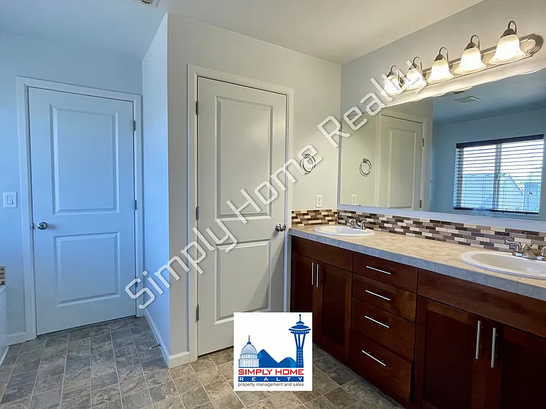 9967 Dotson St SE — Photo 22