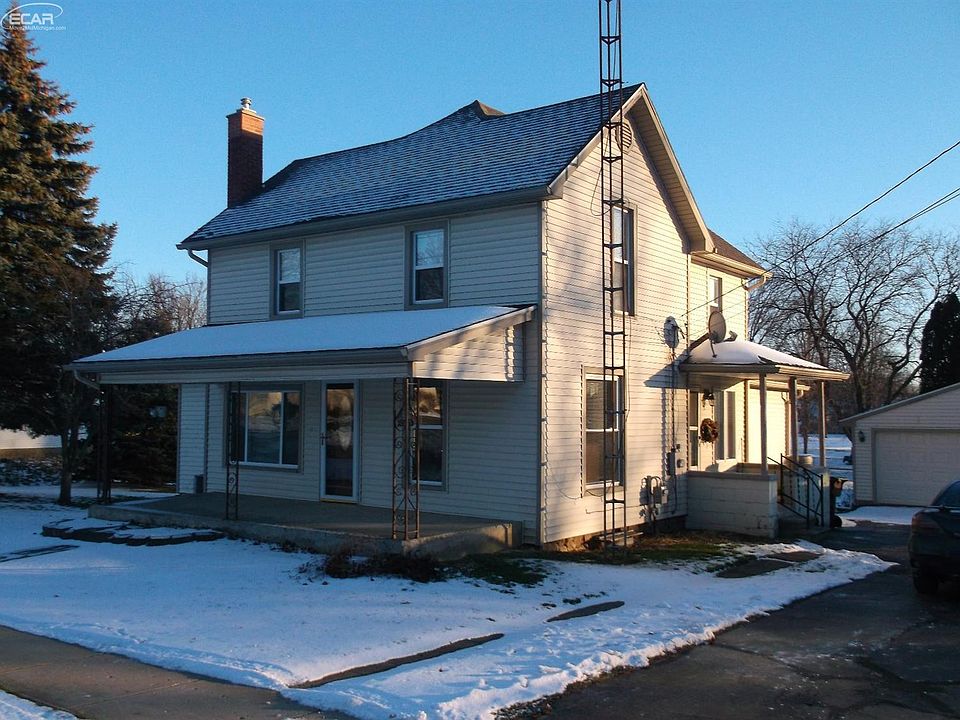 1st image of 112 E Washington Ave