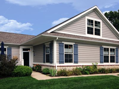 2900 Villa Ln, Benton Harbor, MI, 49022