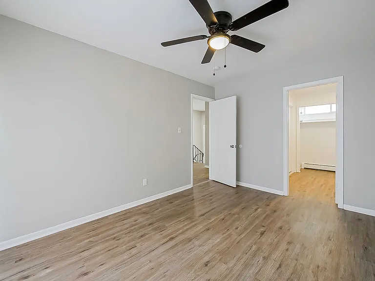 168 Summit View Ct — Photo 11