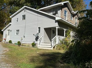 273 Gansevoort Rd, Gansevoort, NY 12831