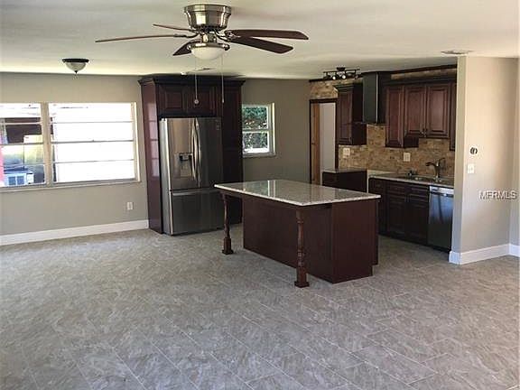 3rd image of 4616 Pine Lake Dr