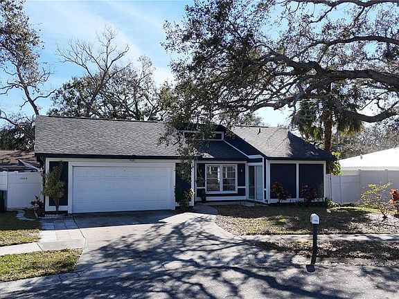 2nd image of 2900 Woodpine Ct
