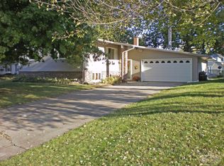 34 Cedar Ct, Montrose, IA 52639