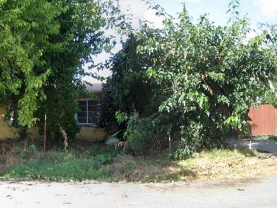 3421 27th Ave, Sacramento, CA, 95820