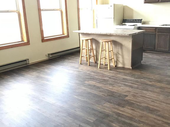 2nd image of 318 N Central Ave APT 3