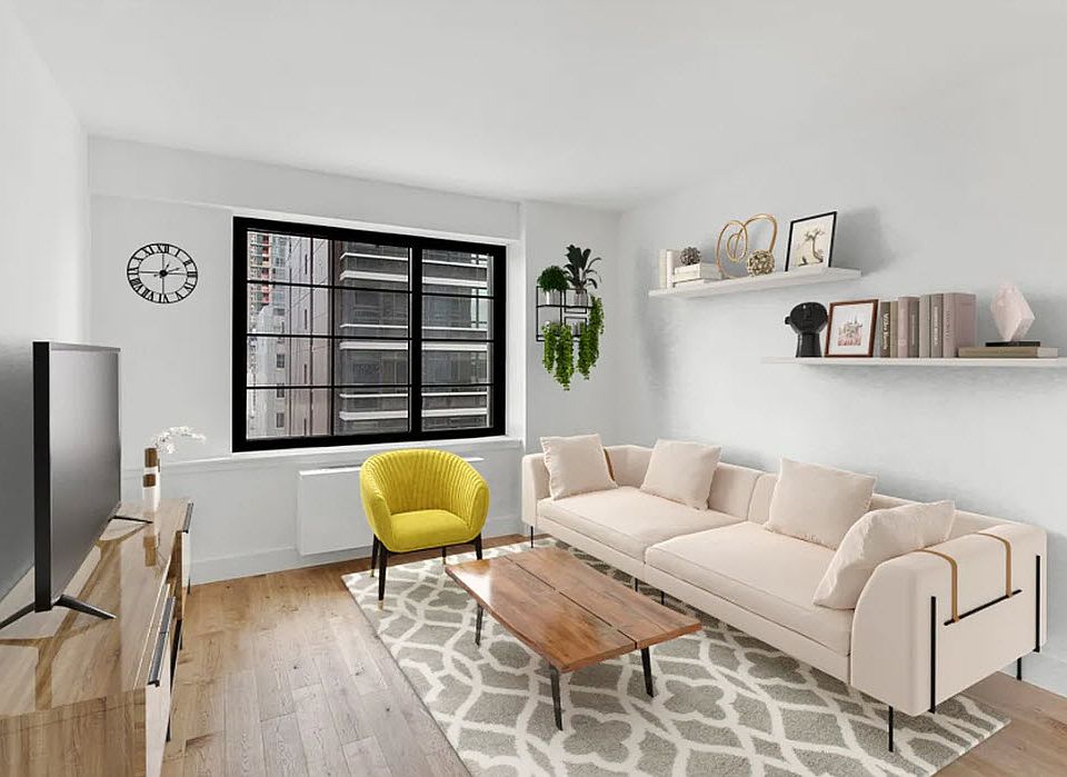 1st image of 2721 44th Dr APT 606