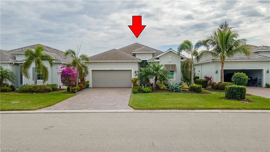 3 bed, 3.0 bath, 2247 sqft, $15,000 — Photo 2