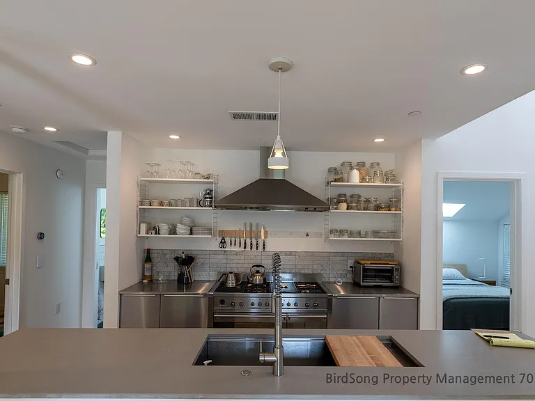 13846 Village Ave — Photo 19