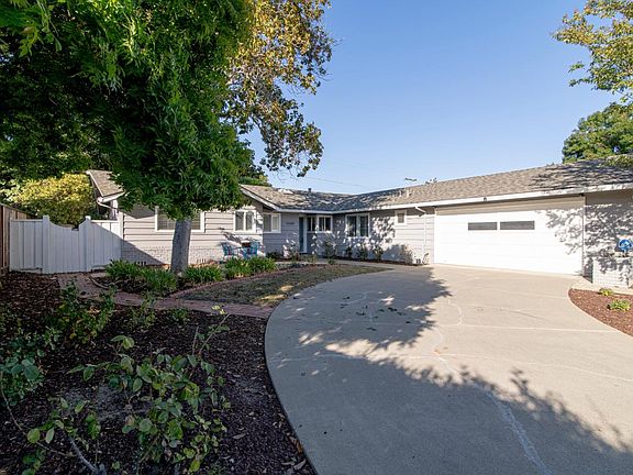 2nd image of 19209 Brookview Dr