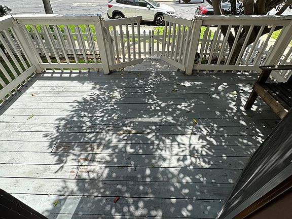 5th image of 540 Thorn St Unit A