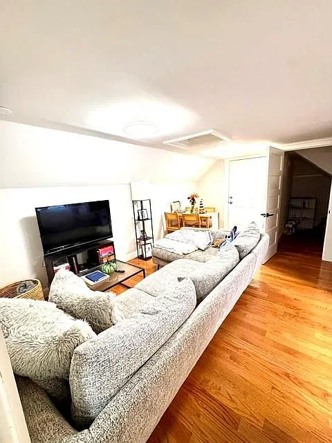 1 bed, 1.0 bath, 450 sqft, $1,775 — Photo 3