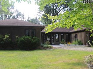 9312 N Bedford Rd, Macedonia, OH 44056