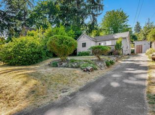 11709 24th Ave NE, Seattle, WA 98125