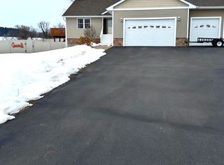 1021 167th St, Hammond, WI 54015