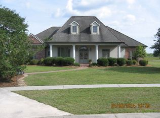 313 Lake Decade Ct, Houma, LA 70360