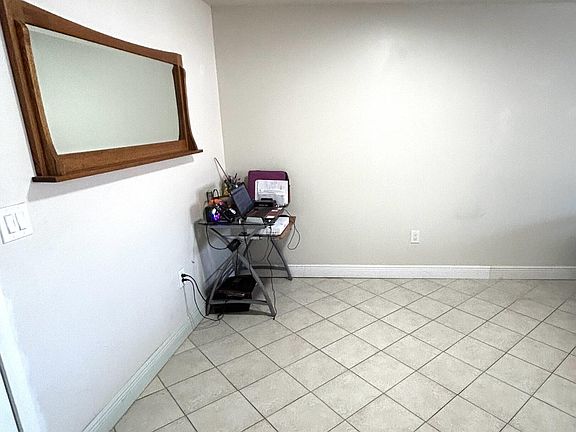 5th image of 506 Davis Road #66