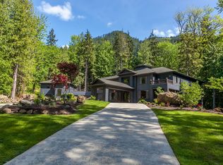 24005 SE 106th Pl, Issaquah, WA 98027