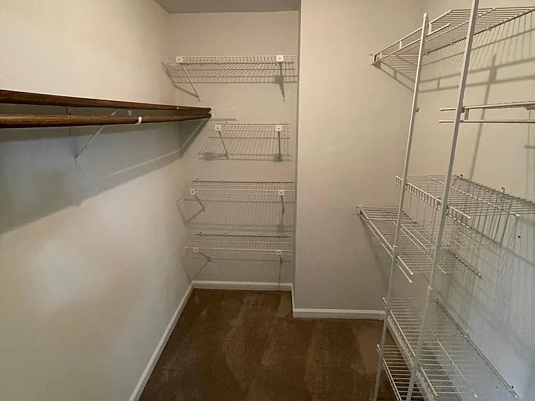3801 Oxford Way E — Photo 48
